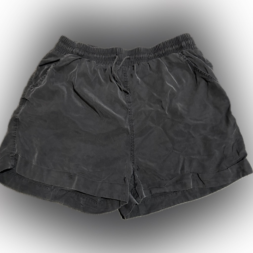 Universal Thread Women's Black Athletic Shorts